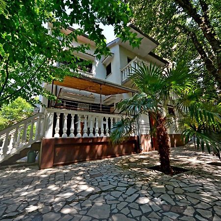 Apartments Karmelic Malinska Ngoại thất bức ảnh
